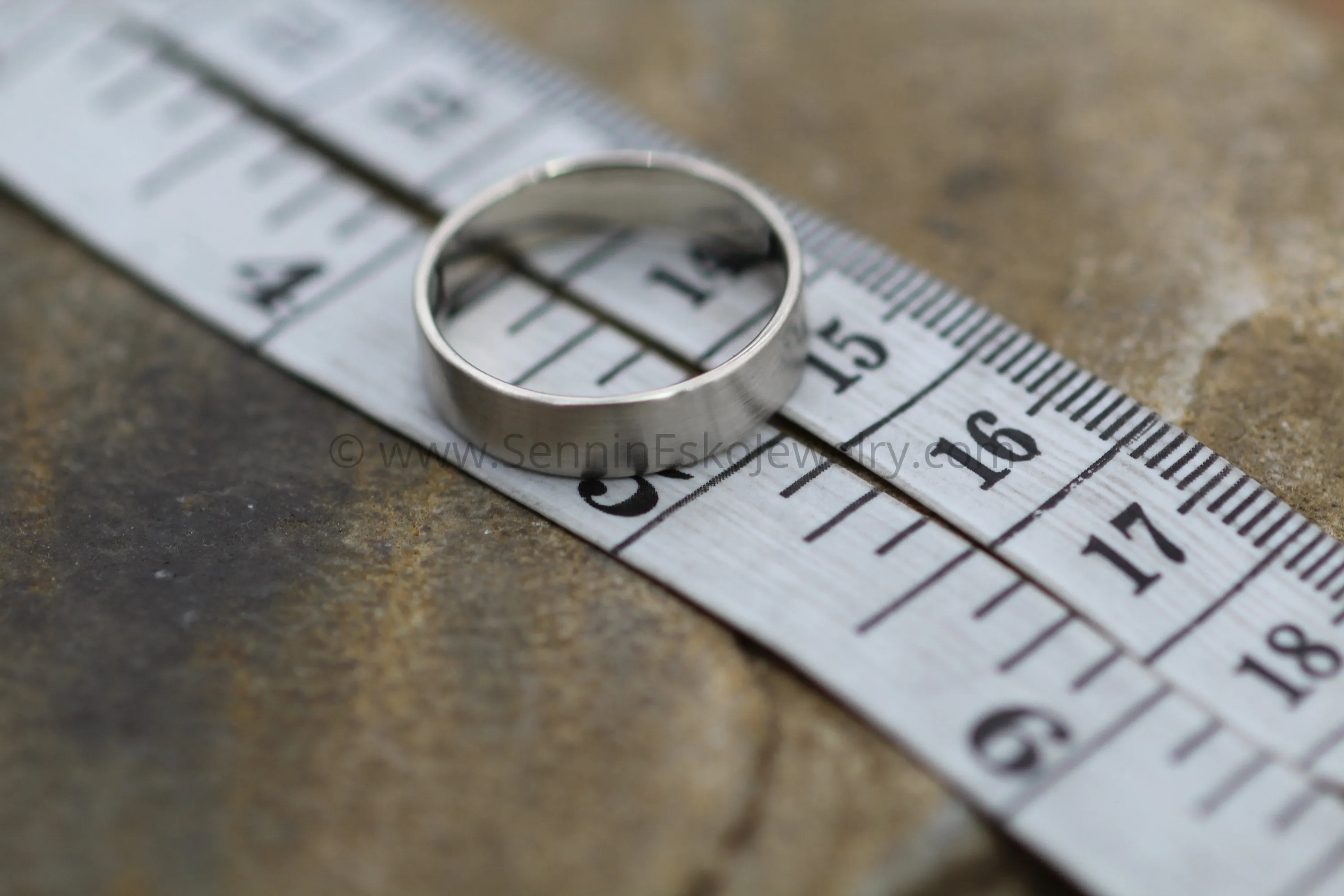 14kt White Gold 5x1mm Flat Band - Matte Finish