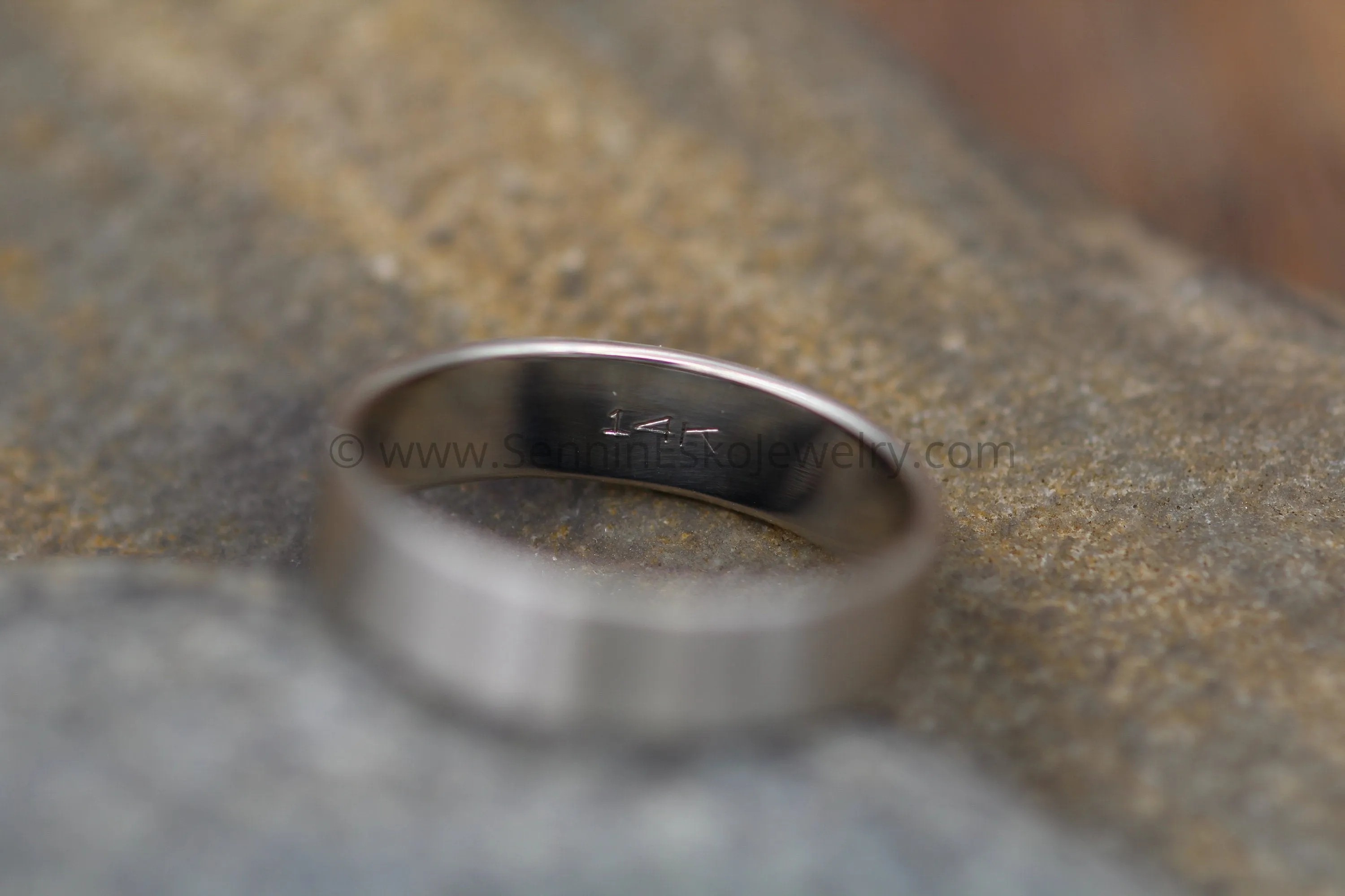 14kt White Gold 5x1mm Flat Band - Matte Finish