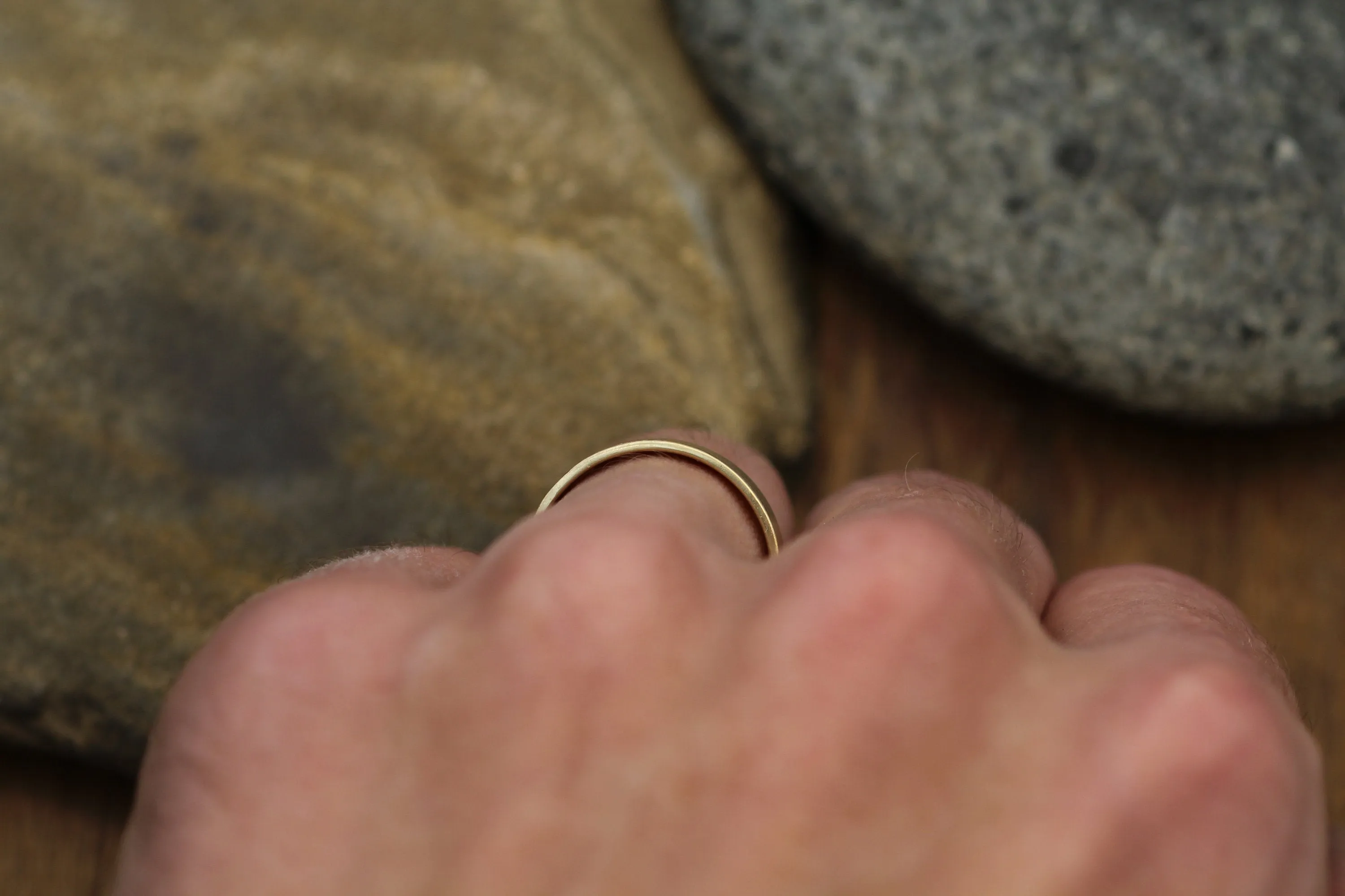 14kt Yellow 5x1mm Flat Band - Textured Finish