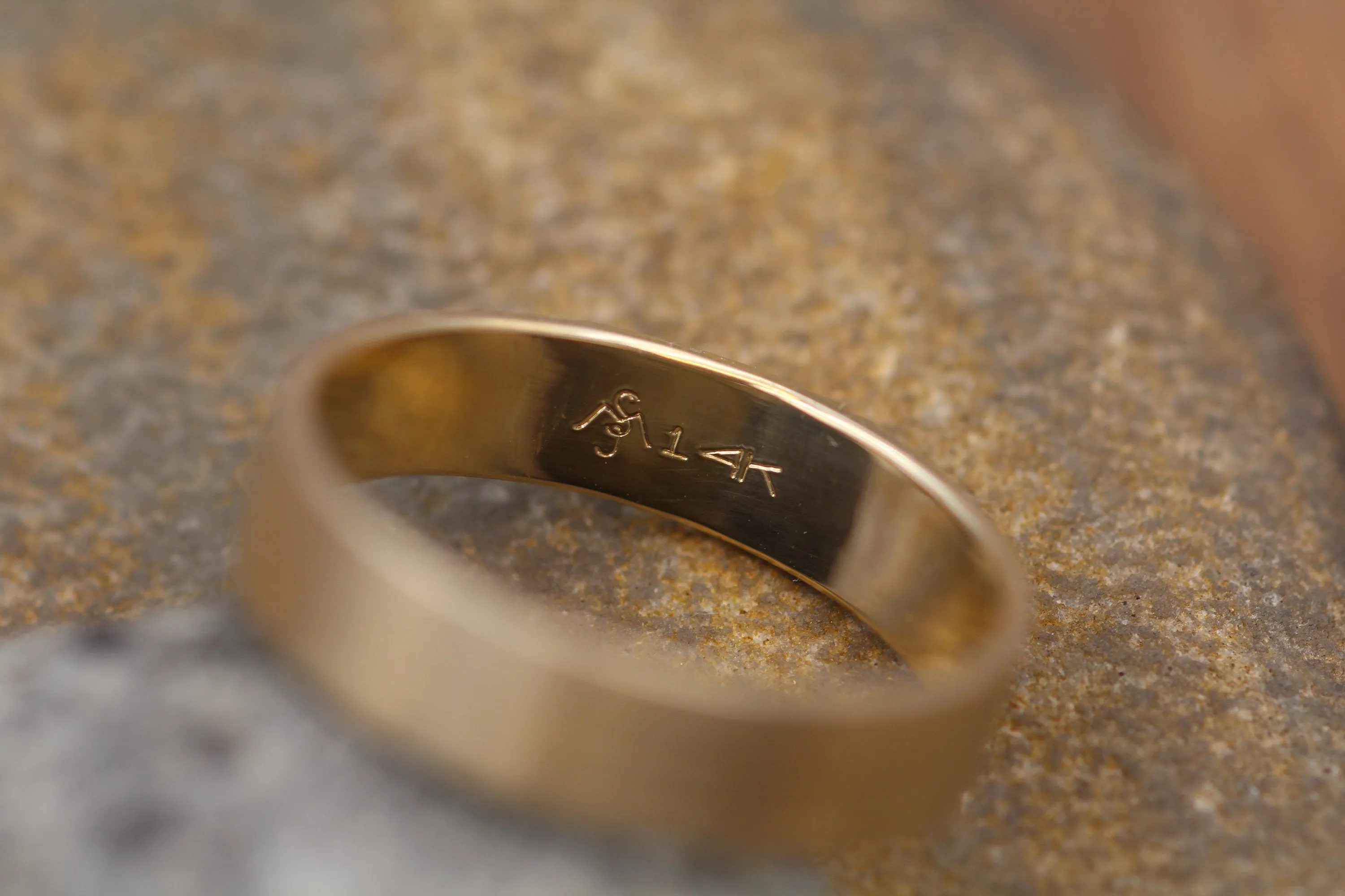14kt Yellow 5x1mm Flat Band - Textured Finish