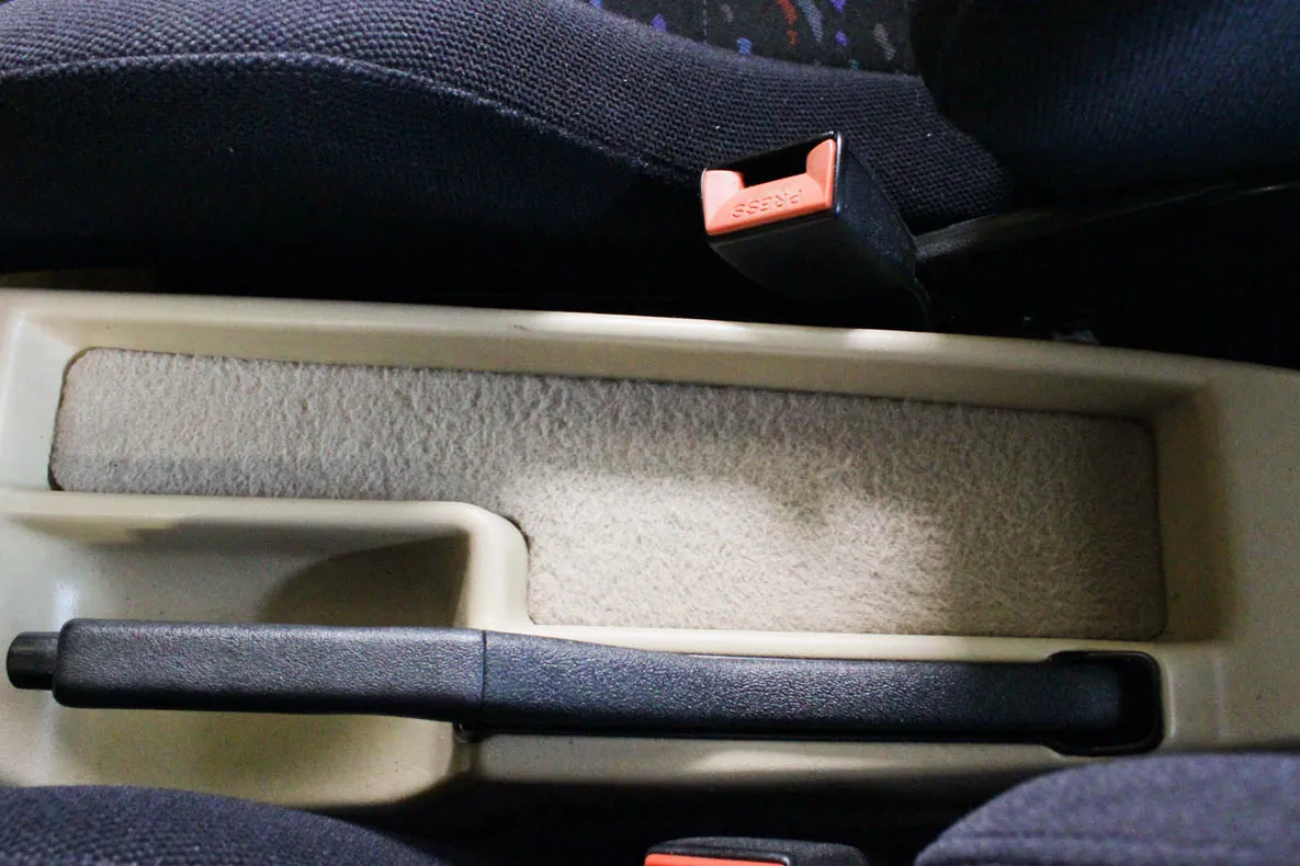 190E (W201) - Extras kit - Carbon fiber trim - 4 PIECES
