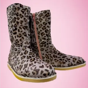 BODEN MINI girls size 24  college navy leopard winter boots with Sherpa lining