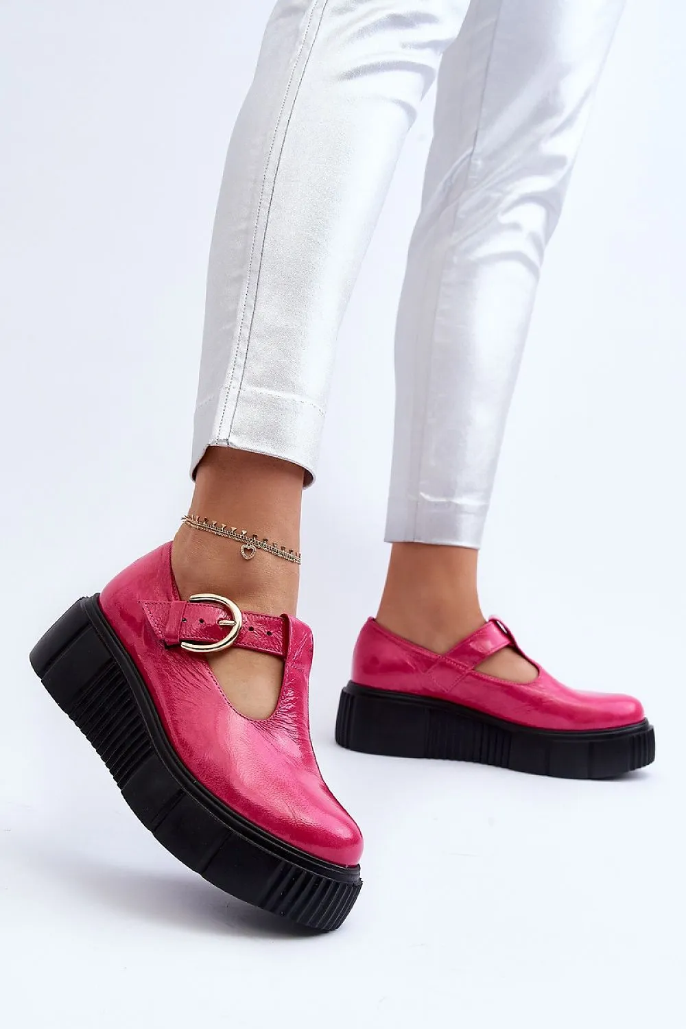 Buskin low shoes