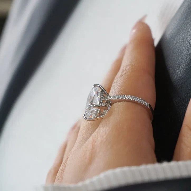 CAROLINE RING