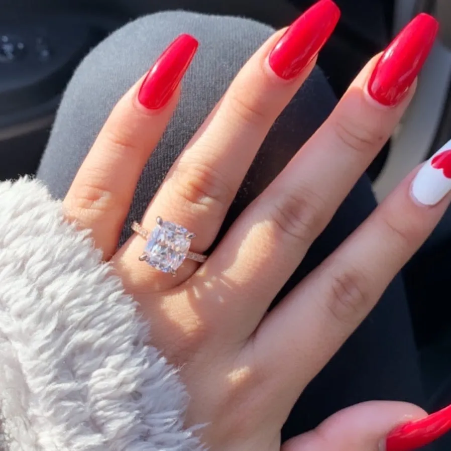 CAROLINE RING