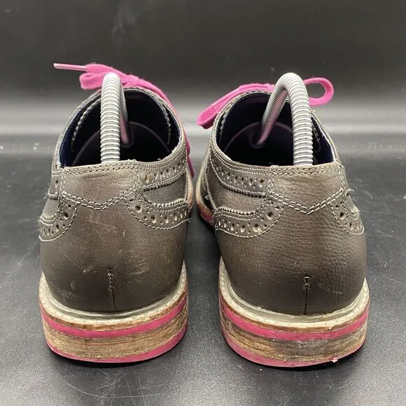 Cole Haan Leather Wing Tip Oxfords Pink Soles Men's Size 8.5M C11078
