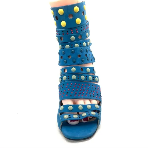 DONALD J. PLINER BLUE NUBUCK LEATHER PERFORATED &amp; BEADED STRAPPY HEELS (6)