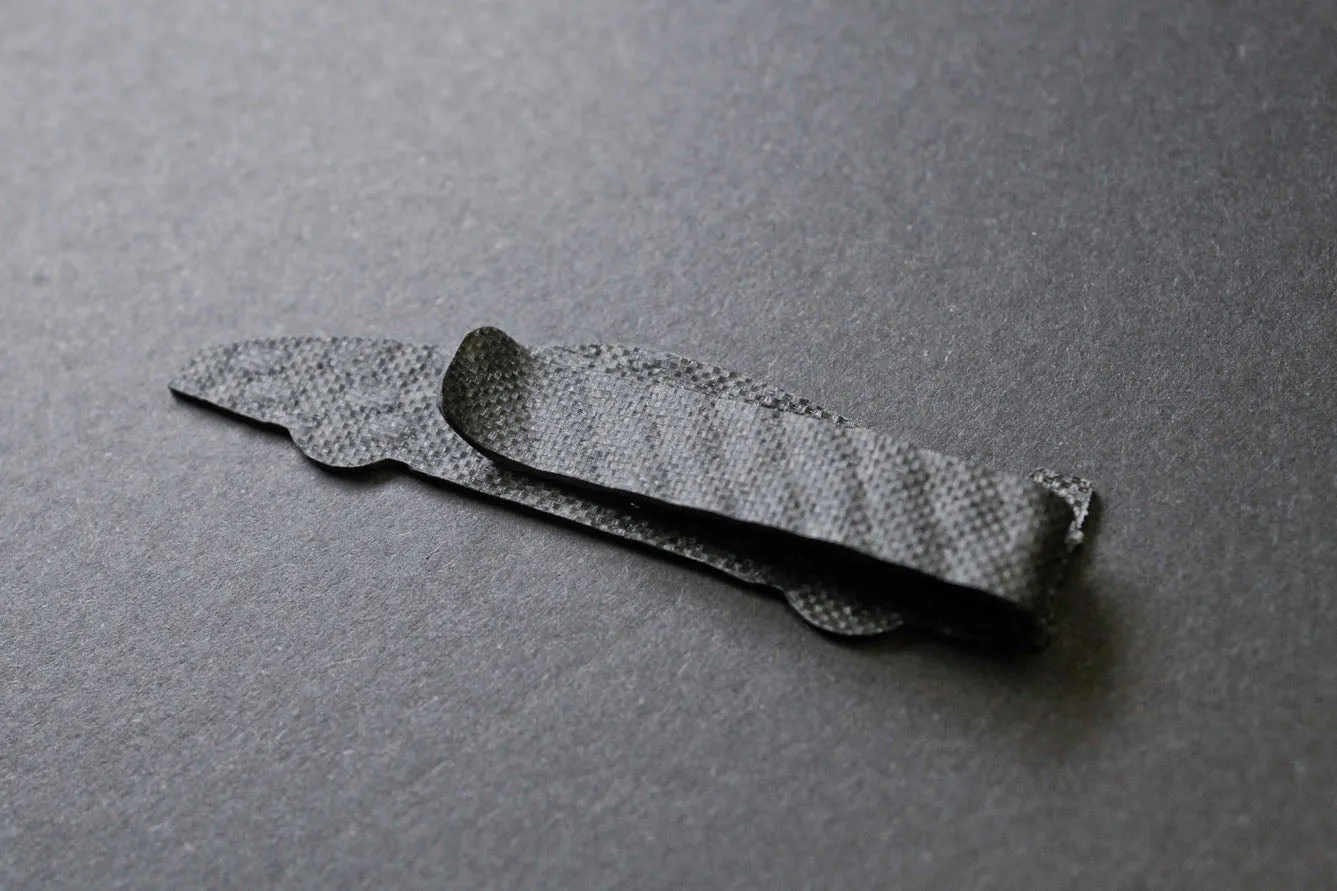 E63s (W213) - Carbon fiber tie clip