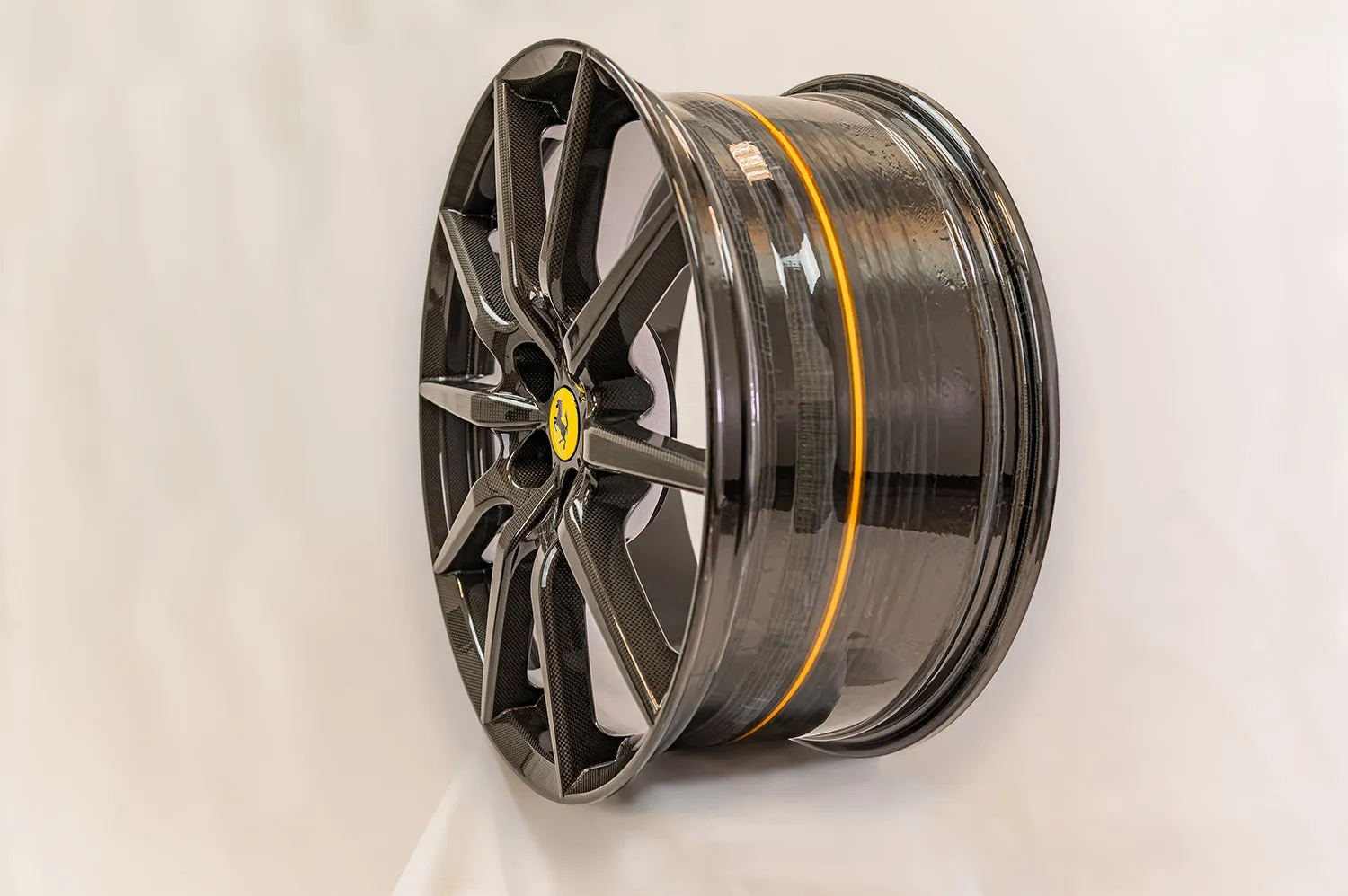 Ferrari 488 Pista 20" Carbon Fiber Wheels