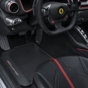 Ferrari 812 Superfast Carbon Fiber Over Mats