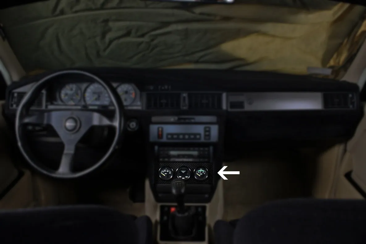 Gauge Panel - Carbon fiber trim