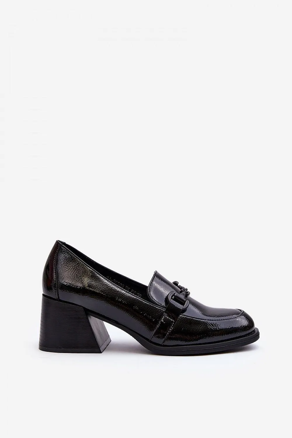 Heeled low shoes