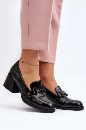Heeled low shoes
