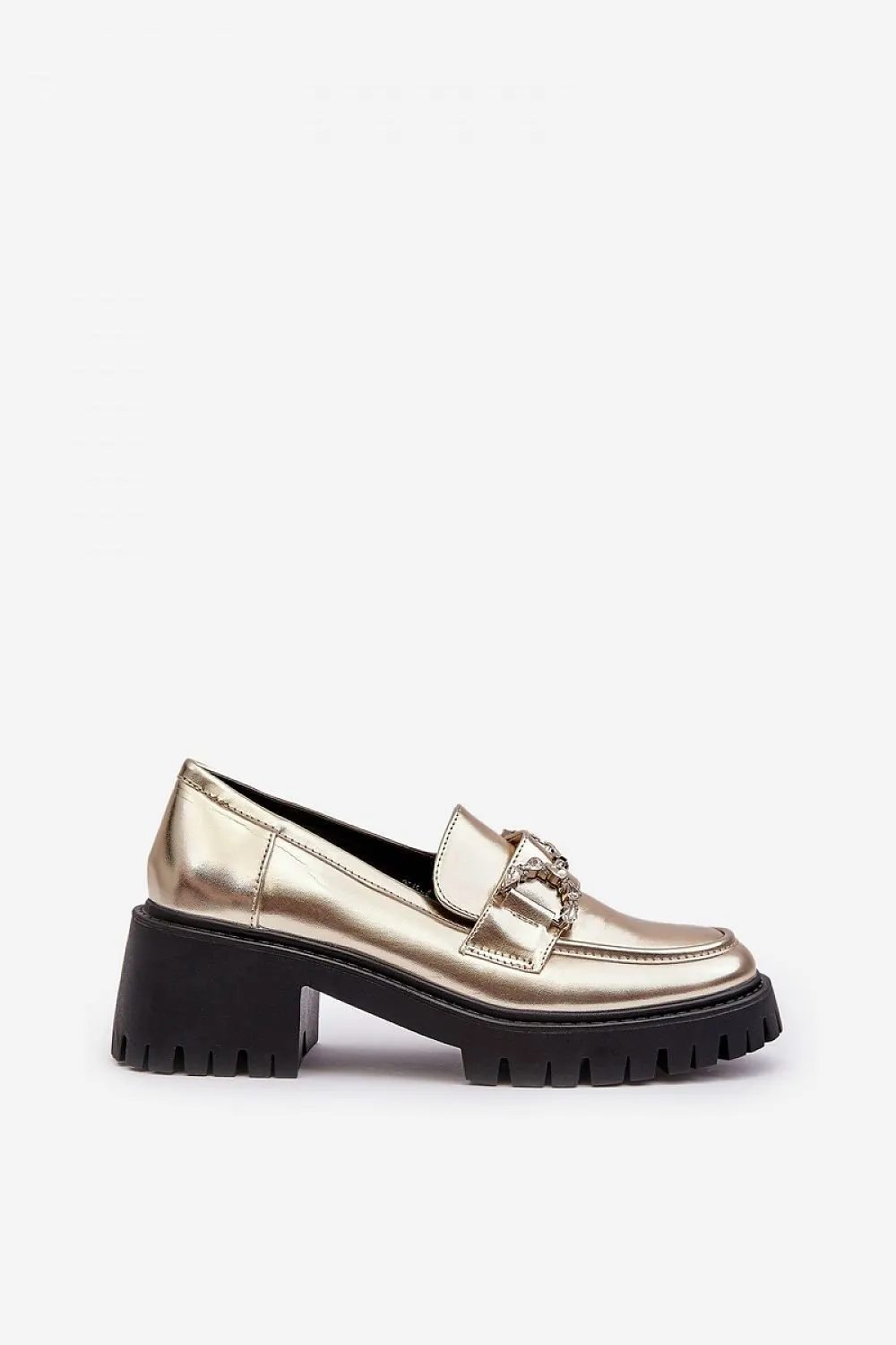 Heeled low shoes