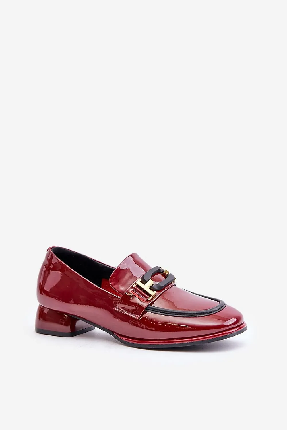 Heeled low shoes