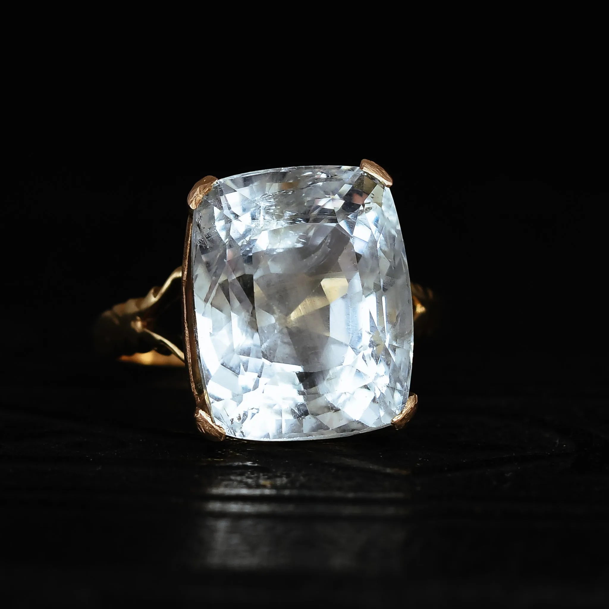 Late Victorian 11.6ct Aquamarine Solitaire Ring