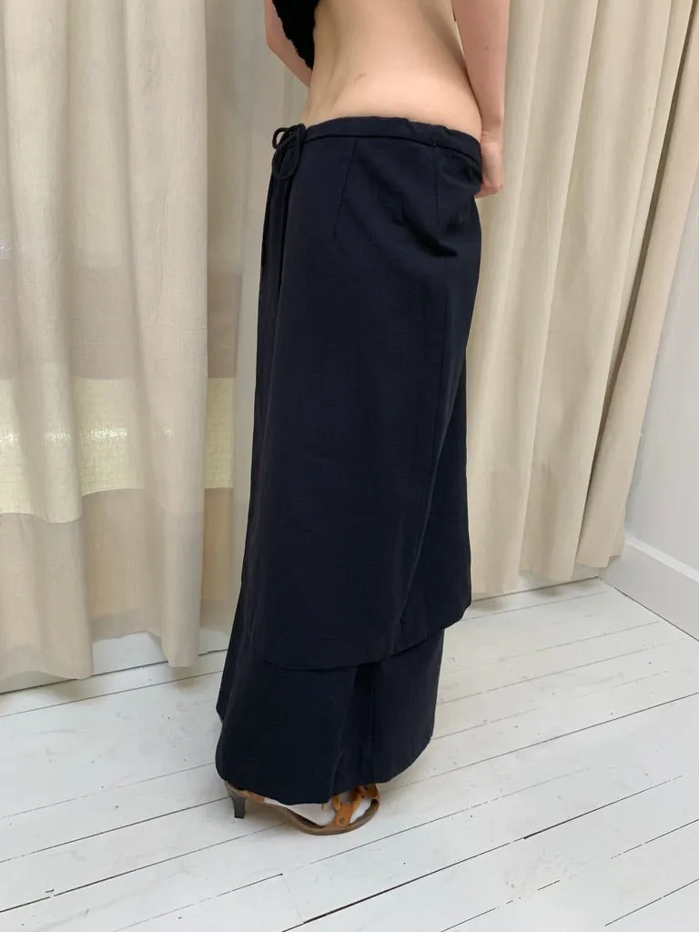 Long split hem skirt, deep navy