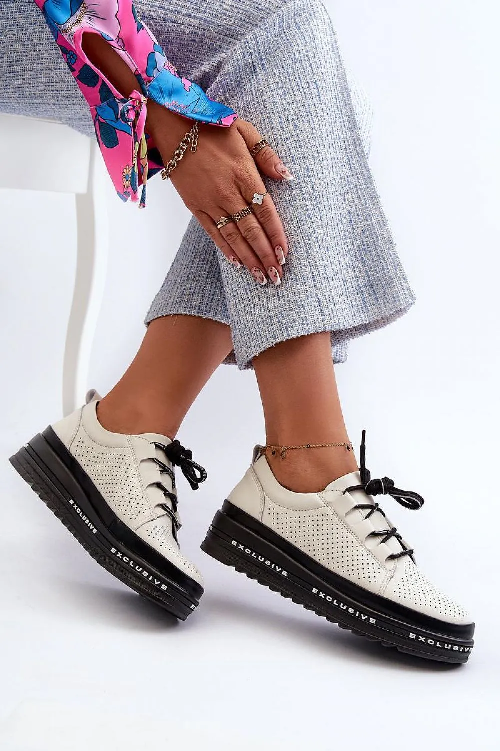 Low Shoes