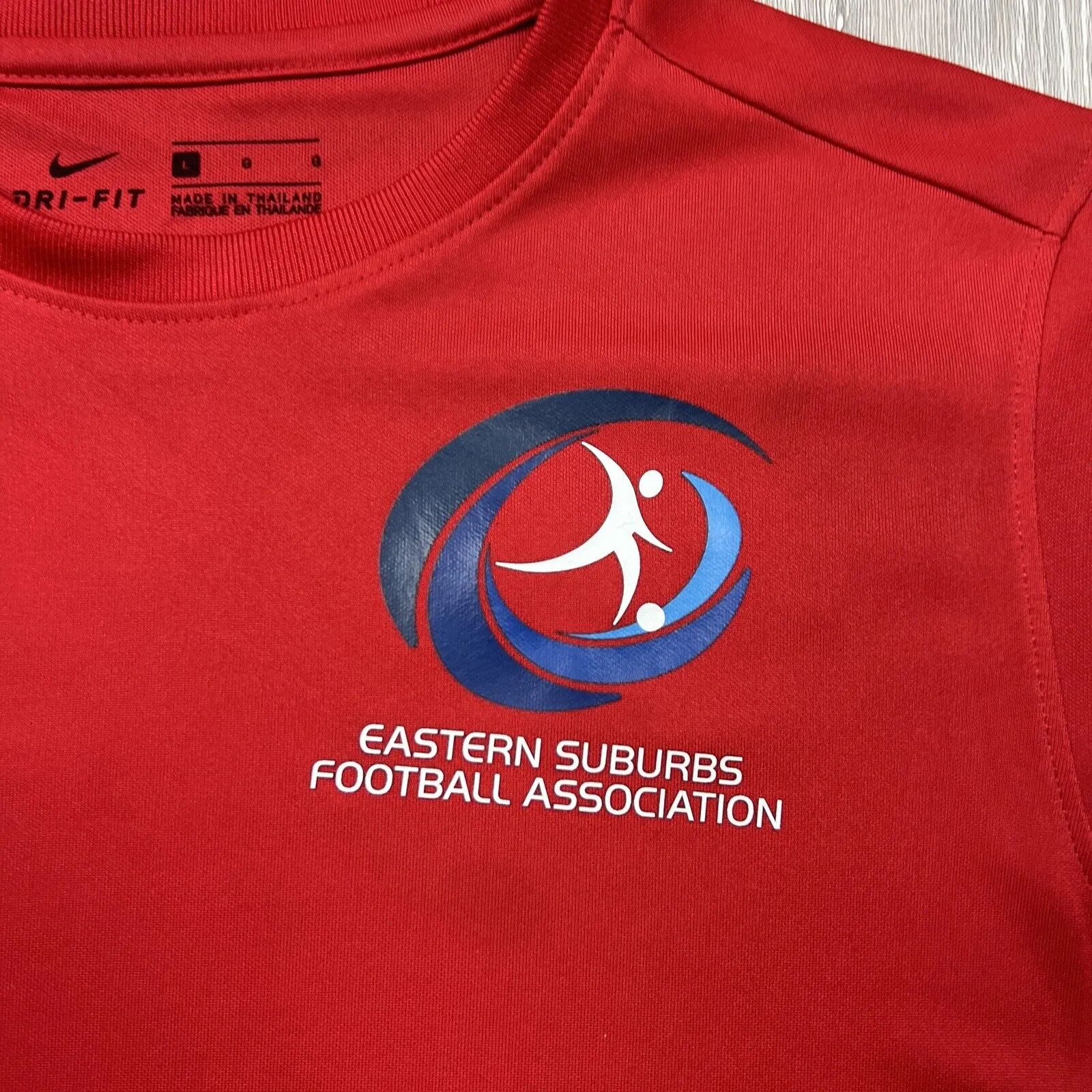 Nike Dri-Fit Youth Red Eastern Suburbs Football Assc Jersey Size L 12-13 years