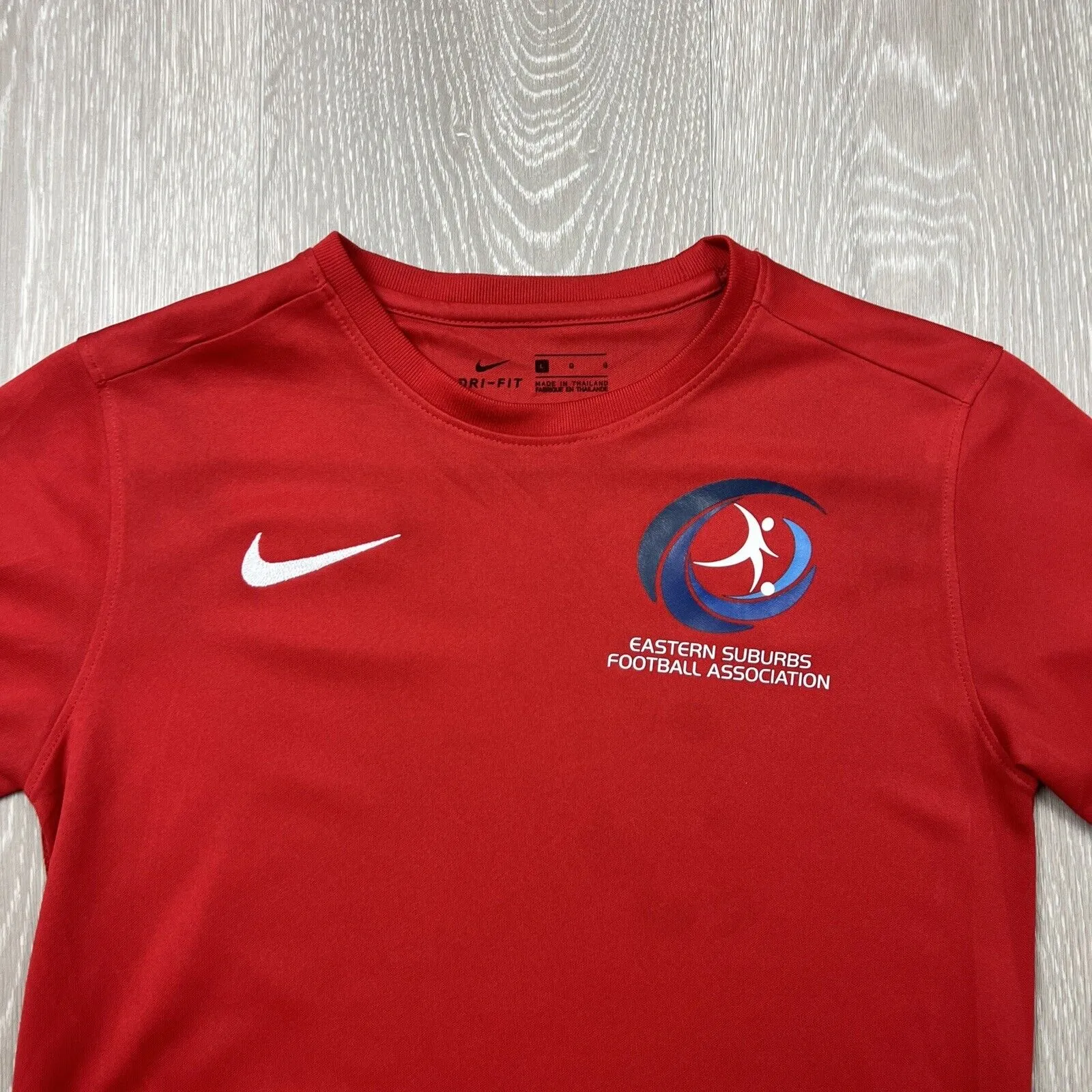 Nike Dri-Fit Youth Red Eastern Suburbs Football Assc Jersey Size L 12-13 years