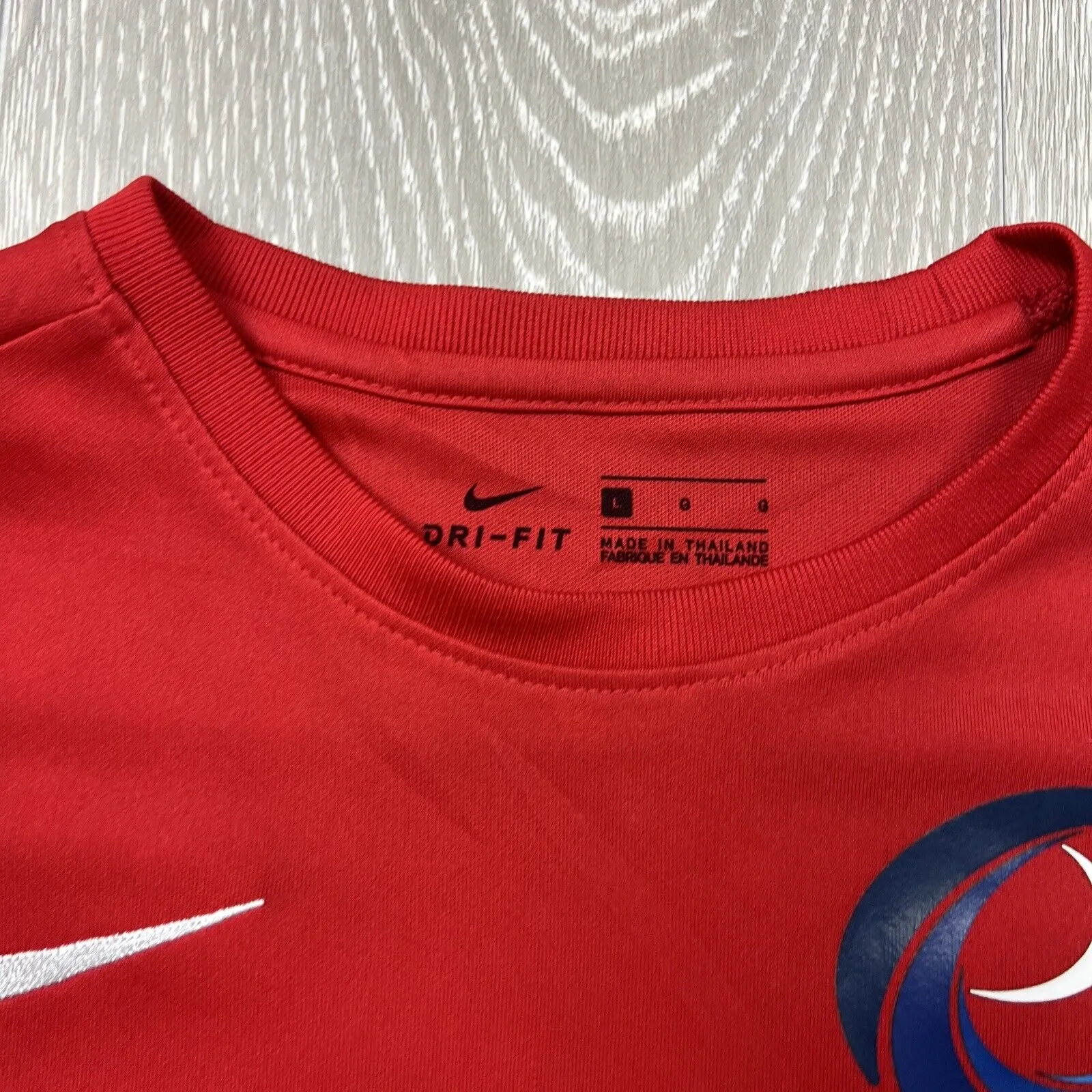 Nike Dri-Fit Youth Red Eastern Suburbs Football Assc Jersey Size L 12-13 years
