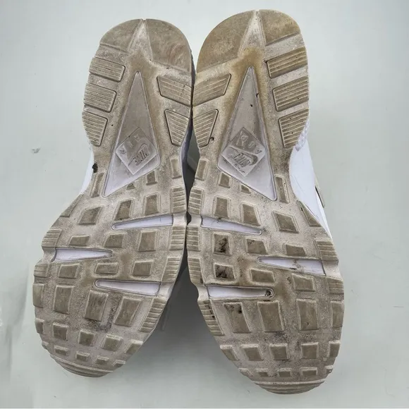 Nike Mens Air Huarache Utility Triple White Pure Platinum Running Shoe - Size 14
