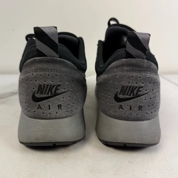 Nike Men's Air Max Tavas Running Shoes Training Sneakers Tennis Shoes, Sz 9.5