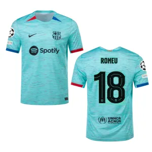 Oriol Romeu Barcelona 18 jersey