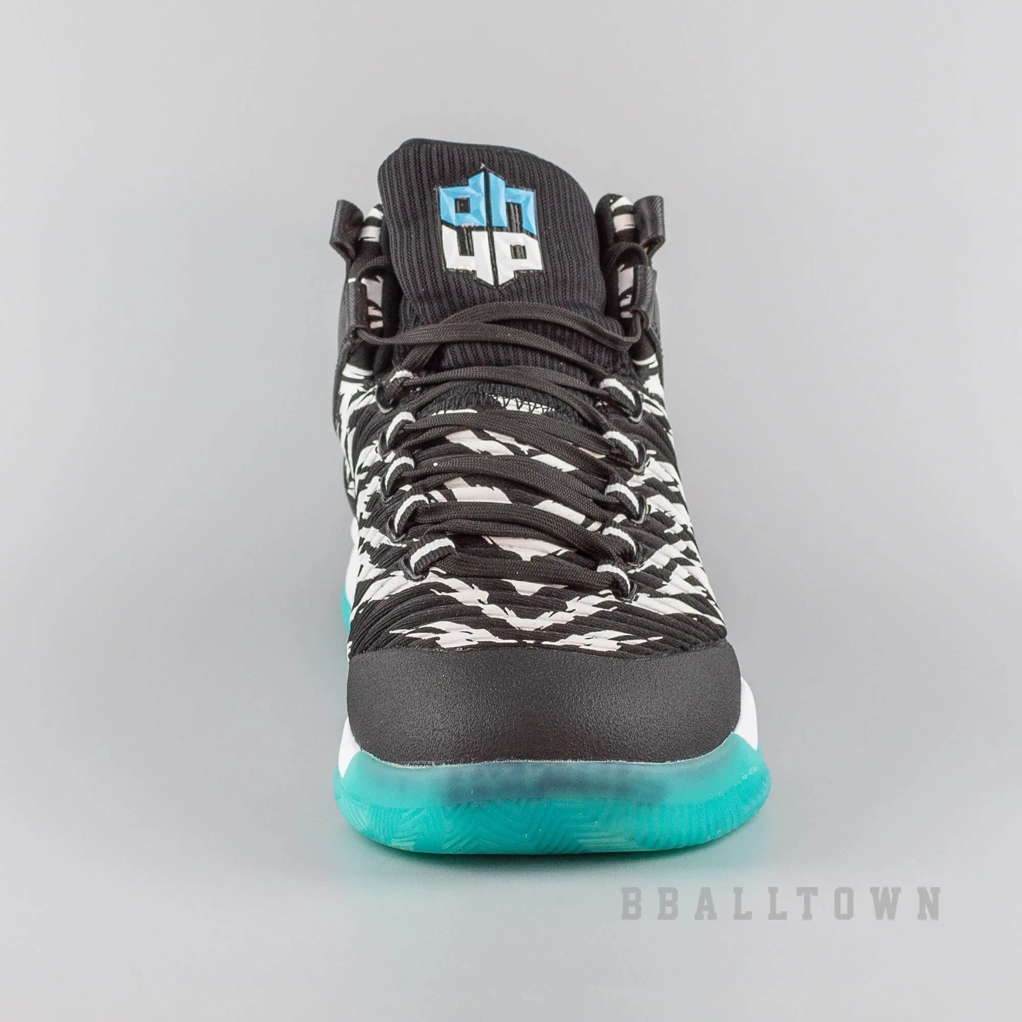 Peak Dwight Howard Dh T White/Black E73121A