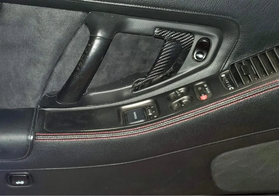 PRIDE Interior Door Handle Overlay - Carbon