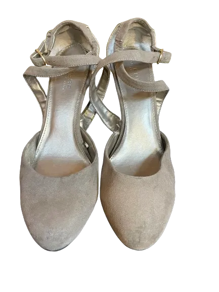 PURE Alfred Sung Grey Ankle Strap Heels