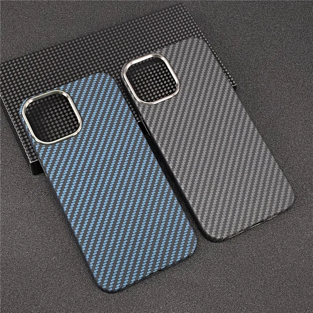 Pure Magnetic Carbon Fiber iPhone Case