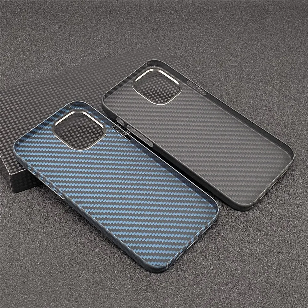 Pure Magnetic Carbon Fiber iPhone Case