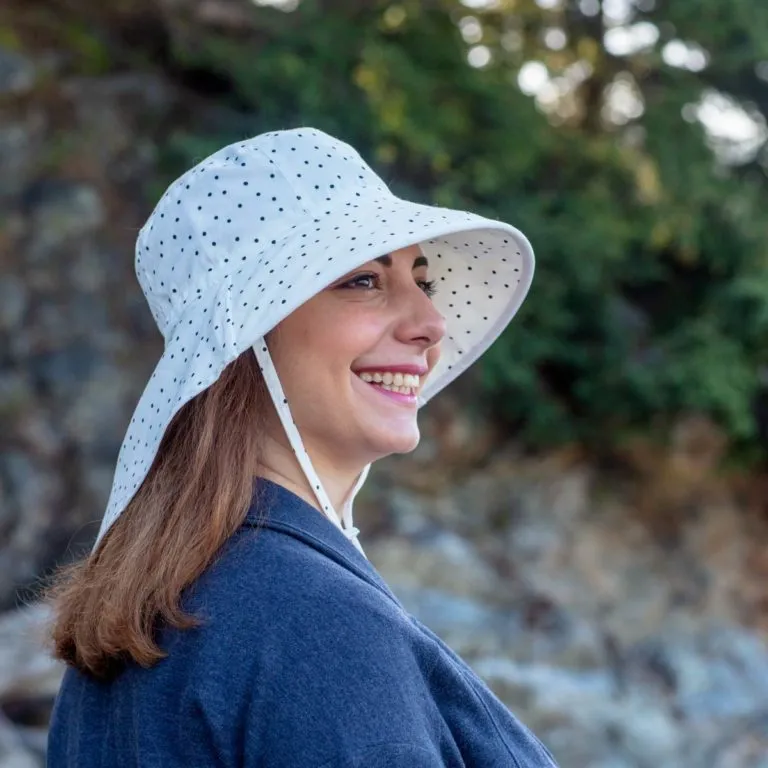 Purple Daisy - Adult Cotton Adventure Hat