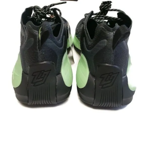 Reebok Zig Kinetica II Running Shoes Mens Size 10 G58281 Core Black Green Volt
