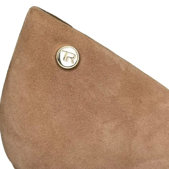 Taryn Rose “Tamara” Soft Beige Silky Beige Pumps Heels 9M