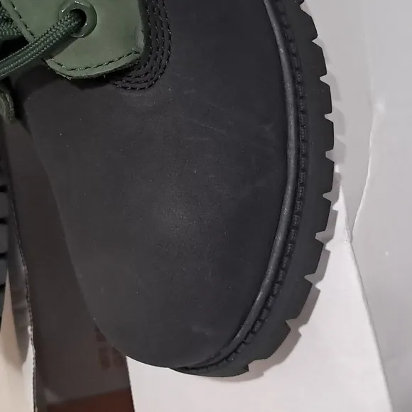 Timberland Boys' 6&quot; Premium Waterproof Boot
