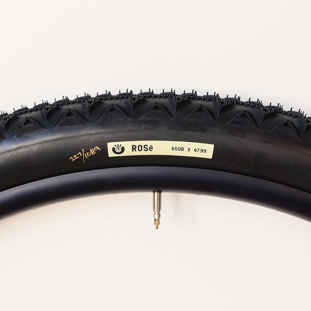 Ultradynamico ROSE Robusto Gravel Tyre - 650b x 47.99mm (Black)