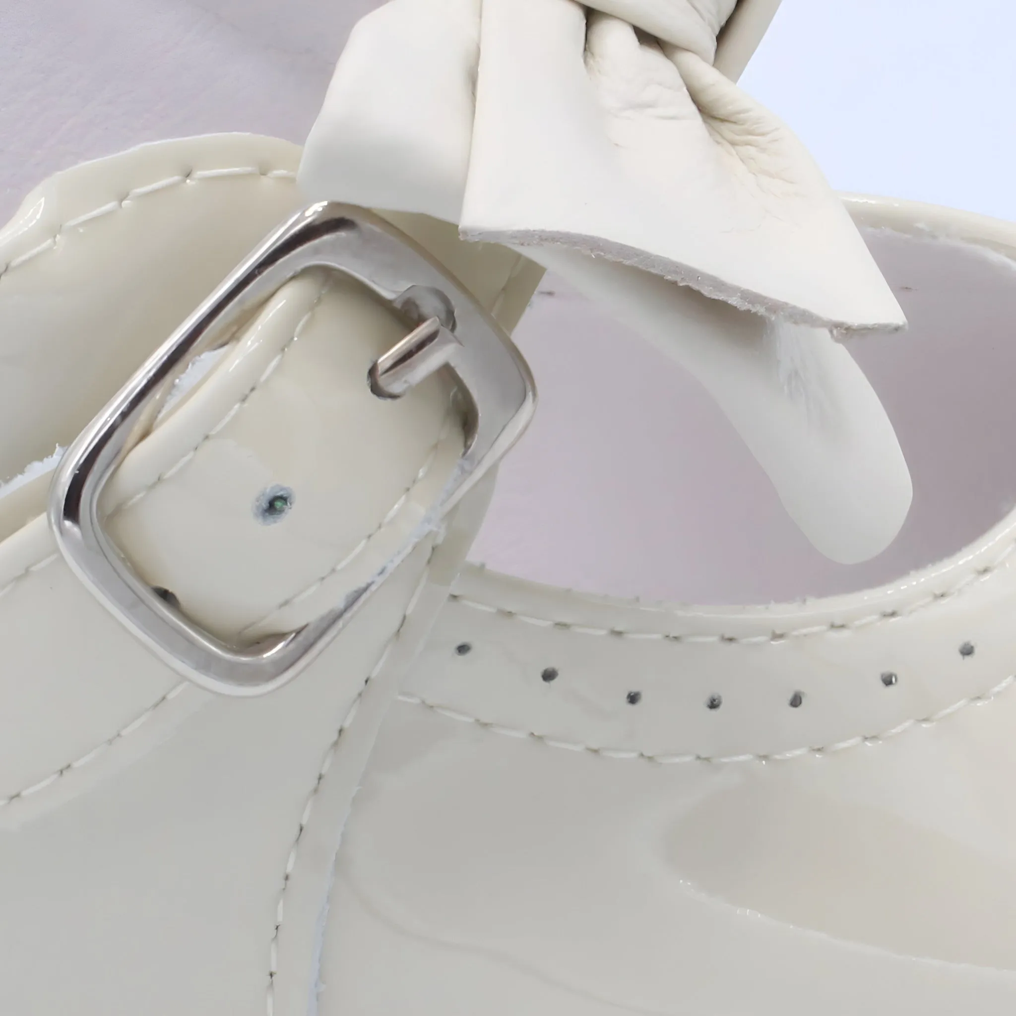 'Vitoria' Girls Ivory Patent Bar Shoes