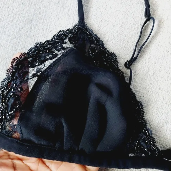 Zara Lace Triangle Beaded Bra Sz-XL